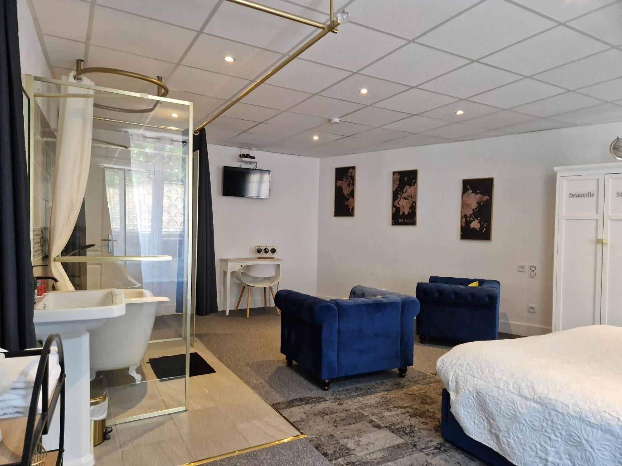 Le Manoir- Cluny Bed and Breakfast Exteriör bild